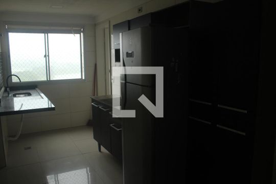 Cozinha de apartamento à venda com 2 quartos, 75m² em Vila da Paz, São Paulo