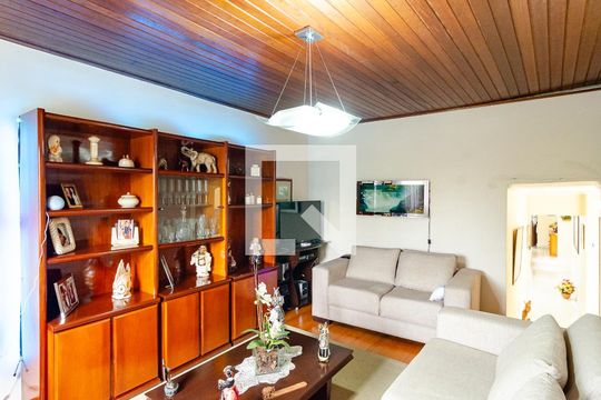 Sala de casa à venda com 3 quartos, 300m² em Chácara Inglesa, São Paulo