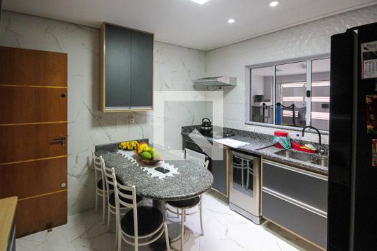 Cozinha de casa à venda com 3 quartos, 120m² em Vila Lucia, São Paulo