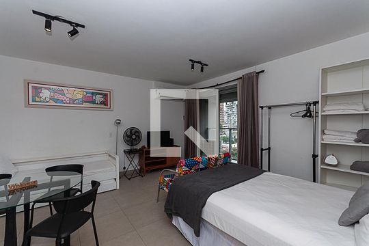Apartamento para alugar com 1 quarto, 37m² em Pompeia, São Paulo
