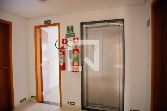 Área comum de apartamento para alugar com 2 quartos, 77m² em Loteamento Remanso Campineiro, Hortolândia