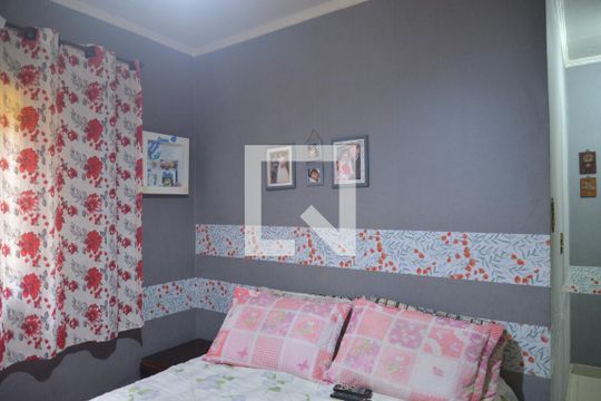 Quarto Suite 1 de casa para alugar com 4 quartos, 196m² em Vila Bela Vista, Santo André