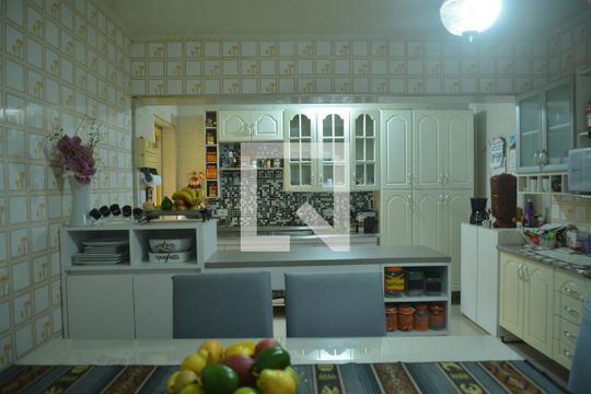 Cozinha de casa para alugar com 4 quartos, 196m² em Vila Bela Vista, Santo André