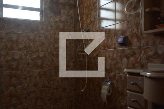 Banheiro da Suíte 3 de casa para alugar com 4 quartos, 196m² em Vila Bela Vista, Santo André
