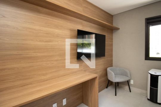 Kitnet/Studio à venda com 1 quarto, 24m² em Vila Olímpia, São Paulo