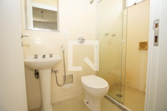 Banheiro 1, panorâmica  de apartamento à venda com 4 quartos, 123m² em Itaim Bibi, São Paulo