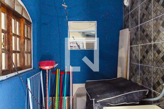 Área de Serviço de casa à venda com 4 quartos, 130m² em Vila Jacuí, São Paulo