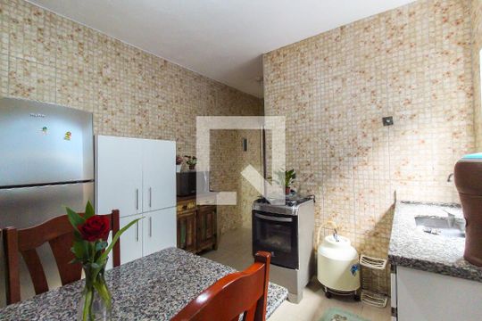 Cozinha de casa à venda com 4 quartos, 130m² em Vila Jacuí, São Paulo