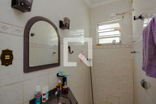 Banheiro suite de casa à venda com 3 quartos, 165m² em Conjunto Residencial Pombeva, São Bernardo do Campo