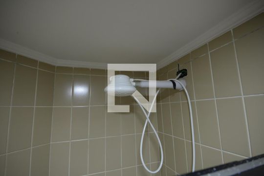 Banheiro de apartamento à venda com 2 quartos, 63m² em Bosque da Saúde, São Paulo