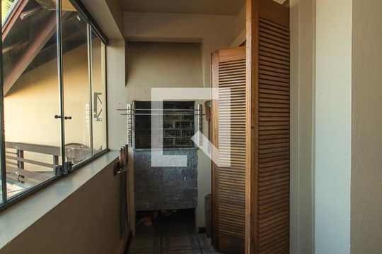 Área comum - Churrasqueira de casa à venda com 4 quartos, 300m² em Espírito Santo, Porto Alegre