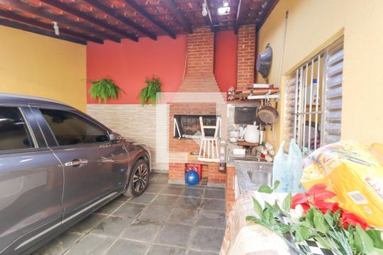 Garagem de casa à venda com 3 quartos, 152m² em Parque Residencial Jundiaí, Jundiaí