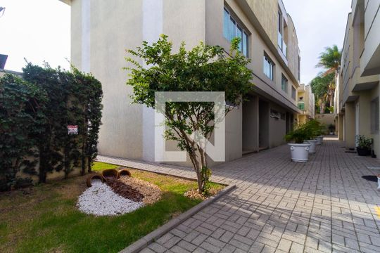 Área comum de casa de condomínio à venda com 2 quartos, 103m² em Vila Ema, São Paulo