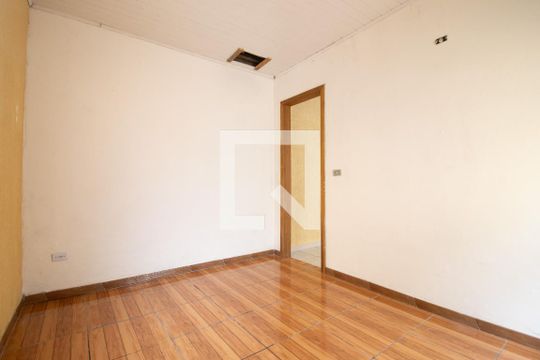 Quarto de casa à venda com 1 quarto, 60m² em Vila Jardim, Porto Alegre