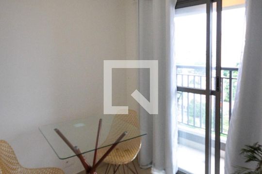 Sala de apartamento para alugar com 1 quarto, 30m² em Vila Independência, São Paulo