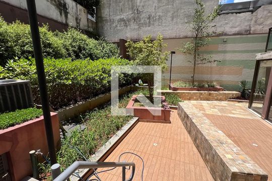 Área comum de apartamento para alugar com 1 quarto, 54m² em Sumaré, São Paulo