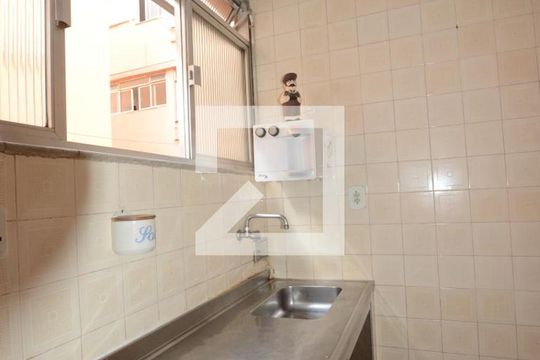 Cozinha de apartamento à venda com 2 quartos, 54m² em Irajá, Rio de Janeiro