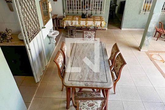 Varanda de casa à venda com 3 quartos, 360m² em Renascença, Belo Horizonte
