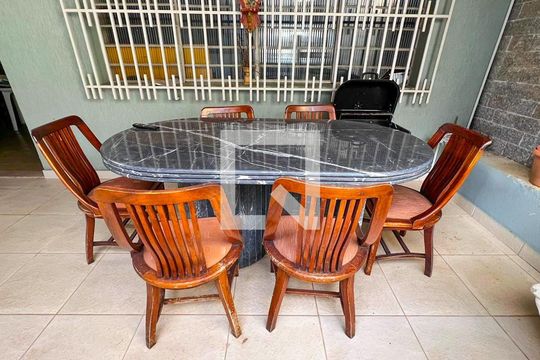 Varanda de casa à venda com 3 quartos, 360m² em Renascença, Belo Horizonte