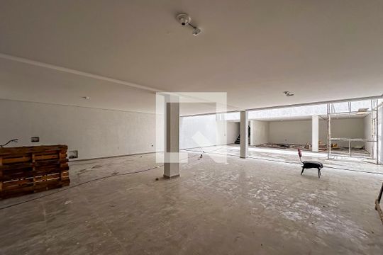 Garagem de apartamento à venda com 2 quartos, 110m² em Jardim Ocara, Santo André