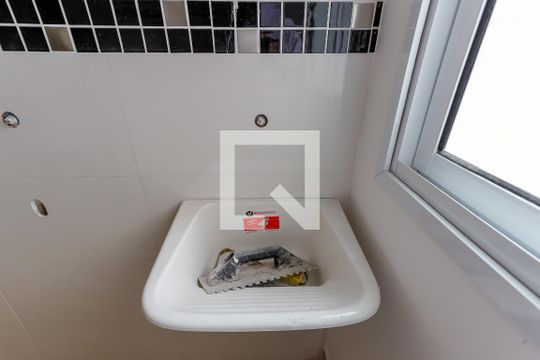 Área de Serviço de apartamento para alugar com 2 quartos, 46m² em Vila Gustavo, São Paulo