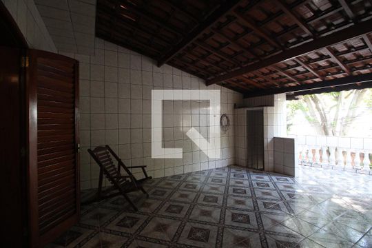 Varanda de casa à venda com 3 quartos, 196m² em Vila Nova Cachoeirinha, São Paulo