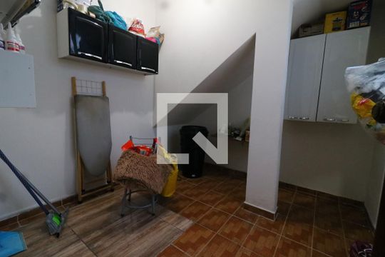 Quarto de Serviço de casa à venda com 5 quartos, 374m² em Portuguesa, Rio de Janeiro
