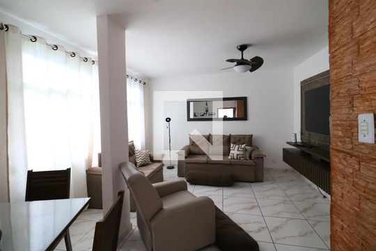 Sala de casa à venda com 5 quartos, 374m² em Portuguesa, Rio de Janeiro