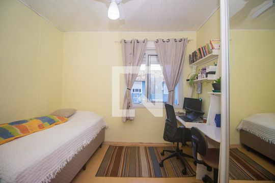 Quarto de casa de condomínio à venda com 2 quartos, 98m² em Morro Santana, Porto Alegre