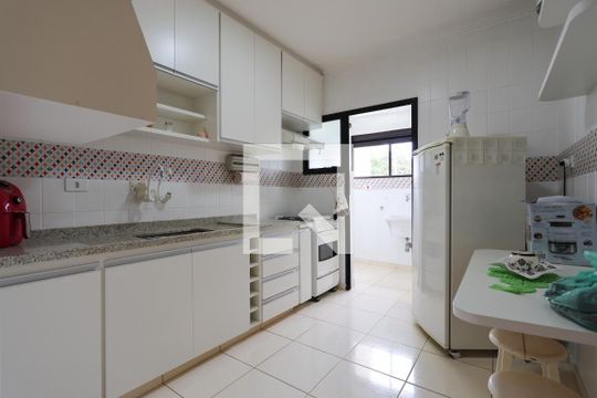 Cozinha de apartamento à venda com 3 quartos, 85m² em Vila Nova Cachoeirinha, São Paulo