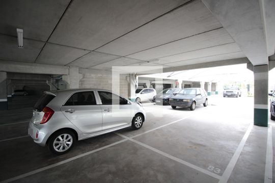 Garagem de apartamento à venda com 3 quartos, 75m² em Liberdade, Belo Horizonte