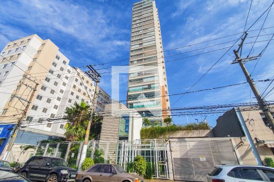 Fachada do Prédio de apartamento para alugar com 1 quarto, 45m² em Cambuci, São Paulo