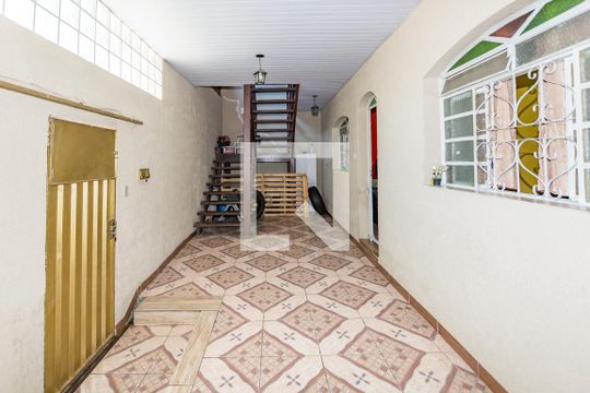 Garagem de casa para alugar com 5 quartos, 252m² em Darcy Vargas, Belo Horizonte