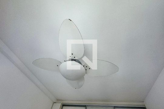 Suíte 1 de apartamento à venda com 2 quartos, 57m² em Itaim Bibi, São Paulo