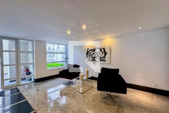 Hall de apartamento para alugar com 2 quartos, 57m² em Itaim Bibi, São Paulo