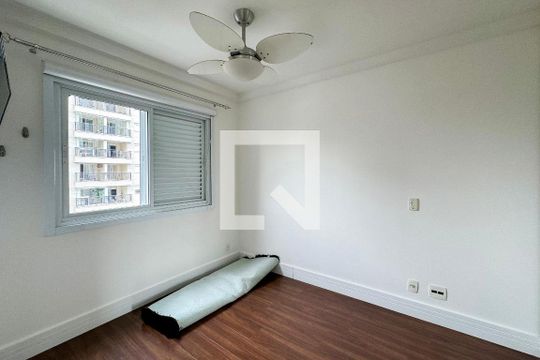 Suíte 1 de apartamento para alugar com 2 quartos, 57m² em Itaim Bibi, São Paulo