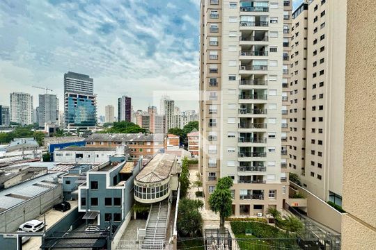 Vista de apartamento à venda com 2 quartos, 57m² em Itaim Bibi, São Paulo