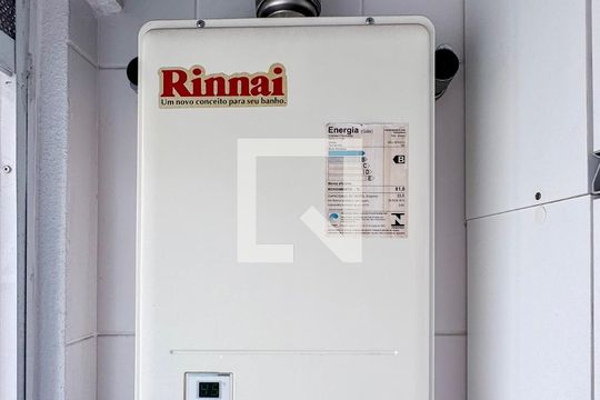 Área de Serviço de apartamento para alugar com 2 quartos, 57m² em Itaim Bibi, São Paulo