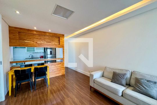 Sala de apartamento à venda com 2 quartos, 57m² em Itaim Bibi, São Paulo