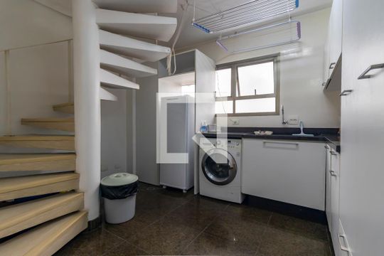 Área de serviço de apartamento à venda com 3 quartos, 380m² em Indianópolis, São Paulo