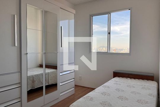 Quarto de apartamento para alugar com 2 quartos, 35m² em Barra Funda, São Paulo