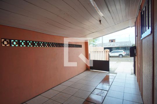 Garagem de casa para alugar com 3 quartos, 140m² em Feitoria, São Leopoldo