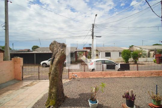 Área externa de casa para alugar com 3 quartos, 140m² em Feitoria, São Leopoldo