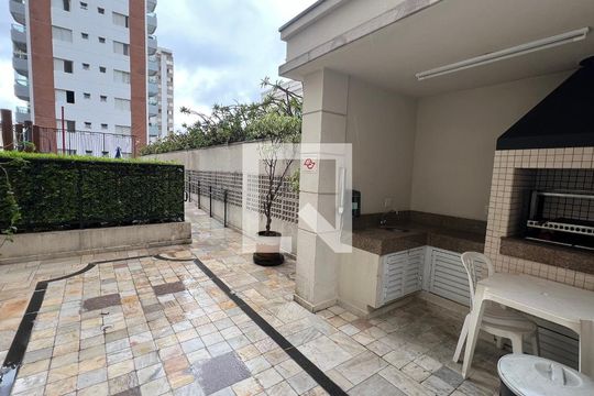 Área comum de apartamento para alugar com 2 quartos, 70m² em Cerqueira César, São Paulo