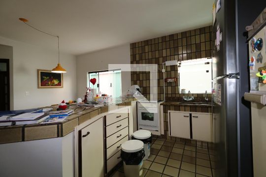 Cozinha de casa à venda com 4 quartos, 300m² em Vila Valparaíso, Santo André