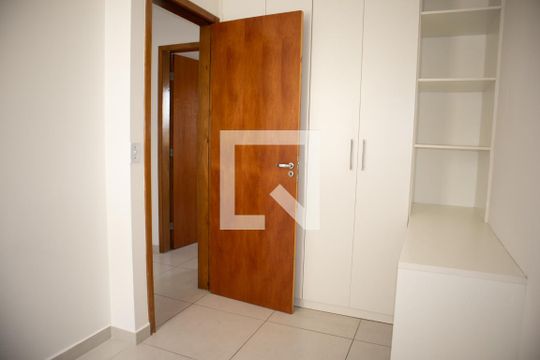 Quarto 2 de apartamento para alugar com 2 quartos, 36m² em Jardim Brasil (zona Norte), São Paulo