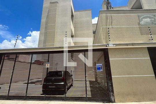Fachada de apartamento para alugar com 2 quartos, 36m² em Jardim Brasil (zona Norte), São Paulo