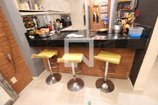Detalhe Sala de casa à venda com 3 quartos, 110m² em Todos Os Santos, Rio de Janeiro