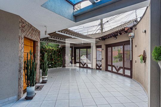Garagem de casa para alugar com 3 quartos, 243m² em Jardim Cidade Pirituba, São Paulo
