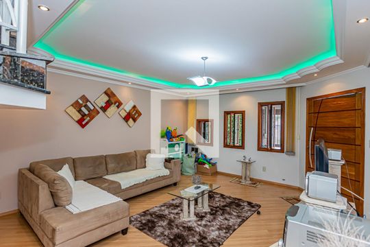 Casa para alugar com 3 quartos, 243m² em Jardim Cidade Pirituba, São Paulo